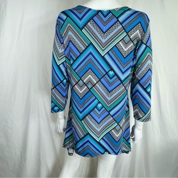 Cocomo Blue Shades Geometric Design Asymmetrical Tunic - Picture 3 of 5